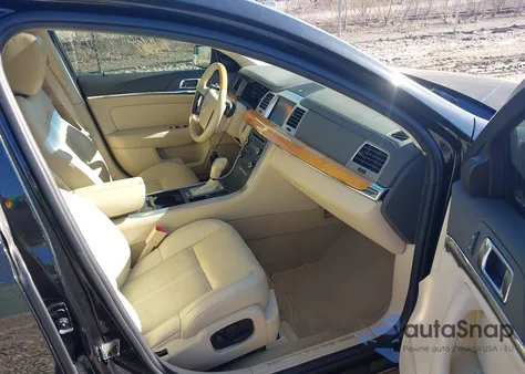 2010 Lincoln Mks Ecoboost from USA, damaged, VIN 1LNHL9FT2AG610759